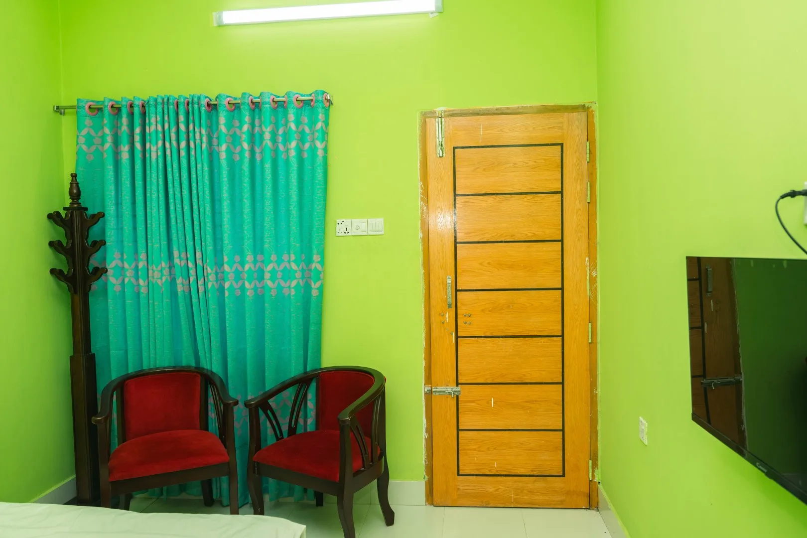 Convention Guest Room — detail 1